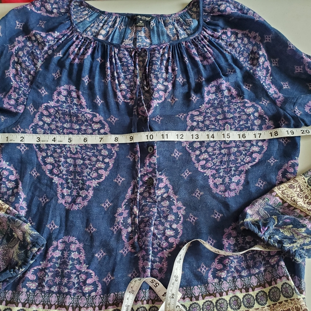 Lucky Brand top - Picture 2 of 7